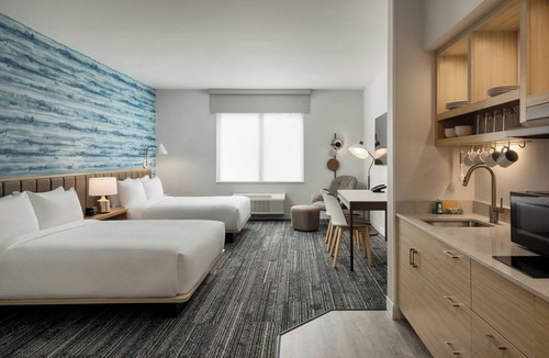Chilliwack Proper Village West Hotel | TownePlace Suites by Marriott Chilliwack