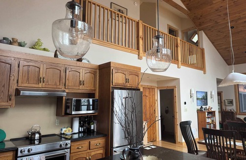 Georgian Bay House | Tranquil Evergreen Landing on Six Mile Lake