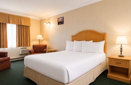Chetwynd Hotel | Travelodge by Wyndam Chetwynd