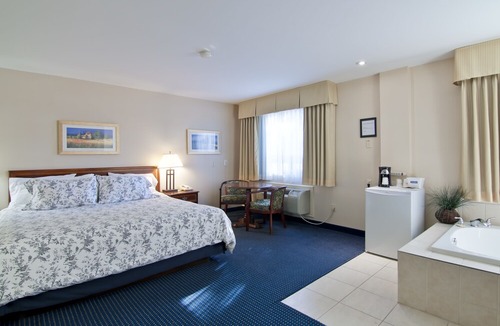 Trenton Hotel | Travelodge by Wyndham Trenton