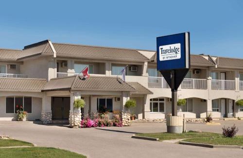 Edson Hotel | Travelodge by Wyndham Edson
