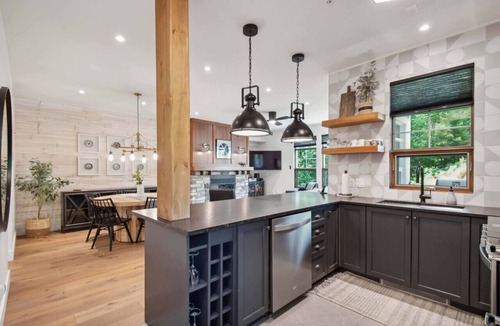 Tremblant-Les-Eaux Condo | Tremblant Prestige - Les Eaux 223-4
