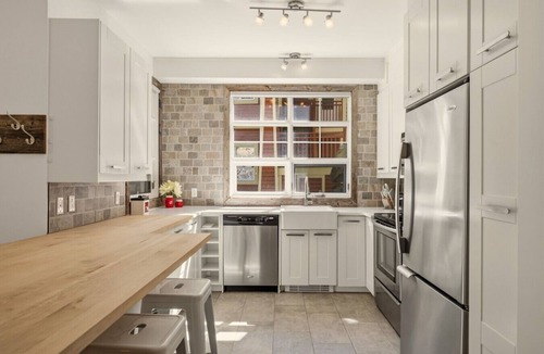Tremblant-Les-Eaux Condo | Tremblant Prestige - Les Eaux 221-1