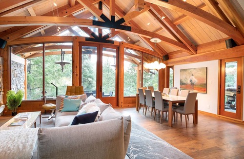 Nordic Estates Ski Chalet | True Ski In Ski Out Dream Chalet w/ Hot Tub