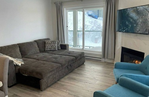 Courtenay Condo | True Ski-In/Ski-Out | Rare 3-Bed Condo | Top Floor