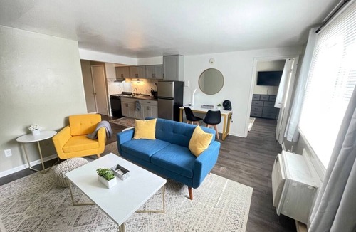Syracuse Apartment | Twin Oaks Extended Stay One Bedroom - 2817 Apt 6