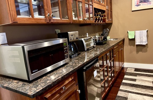 Victoria House | Twinview executive one-bedroom suite