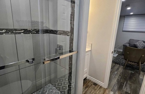 London House | Two Bedrooms Basement Apartment nearWestern University and University Hospital