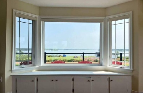 New Dominion House | Two level private home for two families