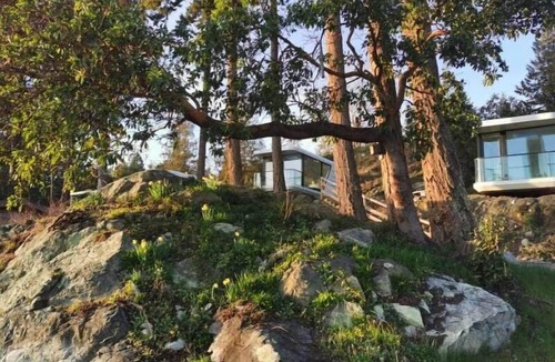 Sliammon Apartment | U18 Seaside Serenity: Seal Bay Glamping Retreat
