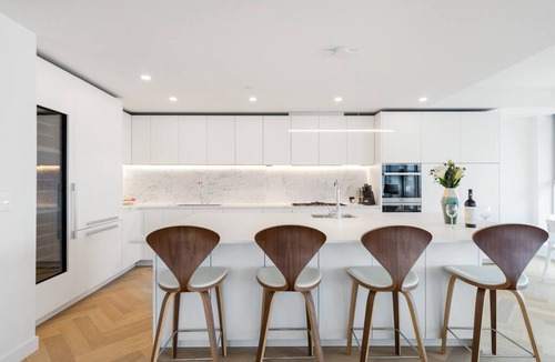 Downtown Vancouver Condo | Vancouver House 4703 · Breathtaking Views 3 bdrm, pool, hot tub, gym