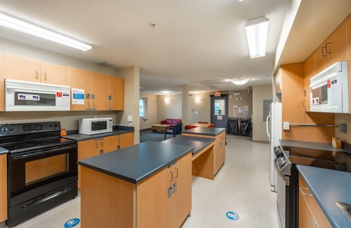 Regional District of Nanaimo Hostel | Vancouver Island University Residences - Campus Accommodation