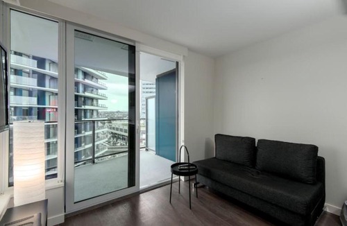Marpole Apartment | Vancouver Nunavut 1 BR Apartment