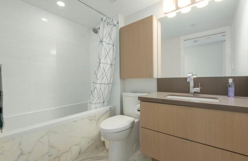 Marpole Apartment | Vancouver Nunavut 2BR Apartment