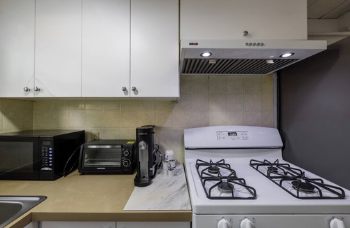 Oakridge House | Vancouver Suite in Marpole area of Vancouver, BC