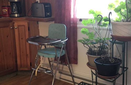 Vieux-Limoilou Apartment | VAST AND BRIGHT IN THE HEART OF QUEBEC * offers stays of 32 days *
