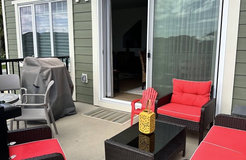 Colwood House | Victoria BC - Royal Bay. Beautiful New Seaside Home. Short walk to Park & Beach.