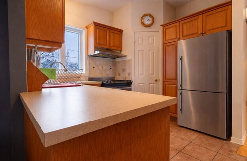 Saint Basile le Grand House | Villa Near Montreal with Heated Pool, BBQ, 4 Bedrooms & 10 Guests