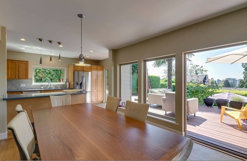 Dundarave House | W. Vancouver Vintage Gem