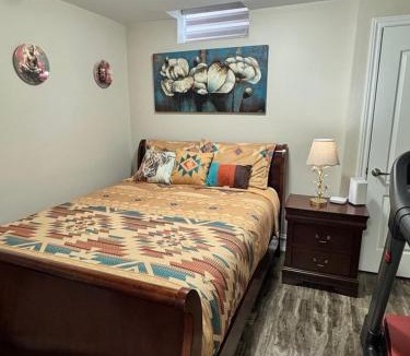 Brampton Apartment | Walk-out Basement Apartment with Private Entrance