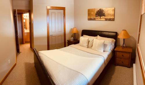 Canmore Apartment | Wanna get away in the Rocky Mountains