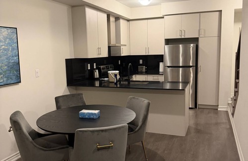 Bradford House | Warm & Cozy 3BR Retreat!