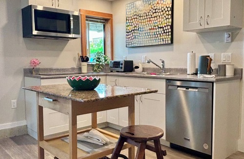Courtenay House | Waterfront Getaway while visiting family, near Bike Trails, and Nature Walks.