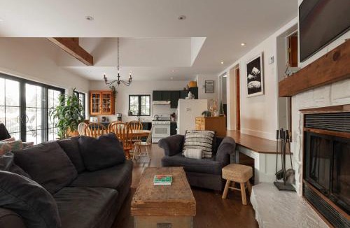 Sainte-Marguerite-du-Lac-Masson Ski Chalet | Waterfront & Nature - Chalet Lac Clair