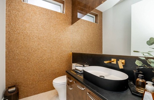 Killarney House | Welcome to Your Dream Vancouver Getaway