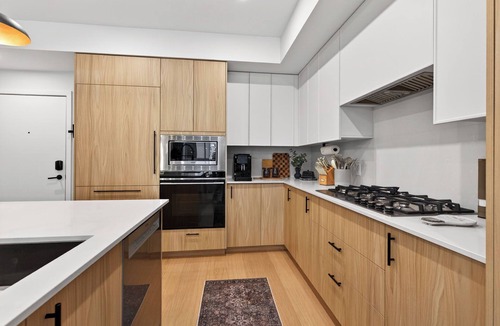 Central Okanagan Condo | Welcome to Zara at Lakestone! Artfully designed condo with warm modern interiors, mountain views, and private patio—minutes to Okanagan Lake A premier lakeside community for a peaceful escape with pickleball courts, gym, & sauna.