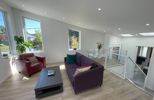 Gonzales House | West Coast Tiny Homen
