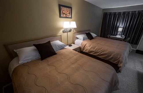 100 Mile House Hotel | Westwood Motel