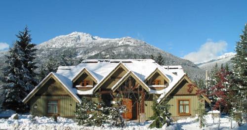 Alta Vista Ski Chalet | Whistler Alpine Chalet Retreat & Wellness