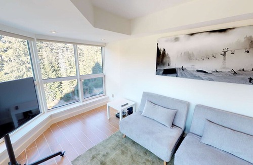 Blackcomb Hotel | Whistler - Le Chamois -Signature 1 Bedroom #408