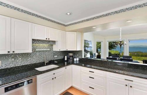Regional District of Nanaimo House | White Heron Oceanfront Estate