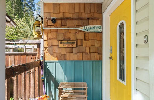 Blind Bay Cabin | White Lake House Retreat