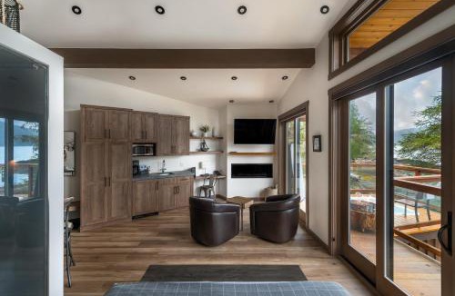 Port Renfrew Hotel | Wild Renfrew Seaside Cottages