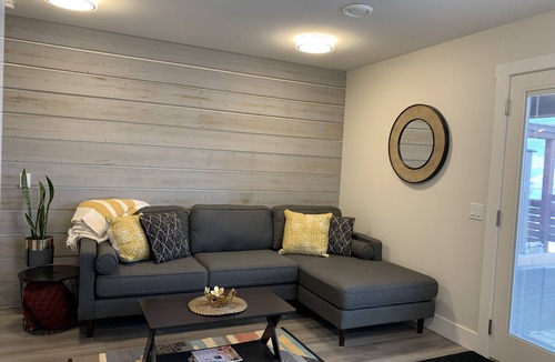 Central Okanagan House | Wood Lake Views