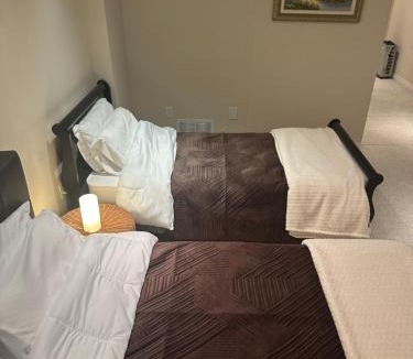 The Beaches House | Woodbine Beach private stay near History, Toronto
