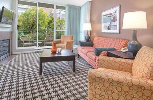 Inner Harbour House | Worldmark Victoria - 2BD Sleeps up to 6