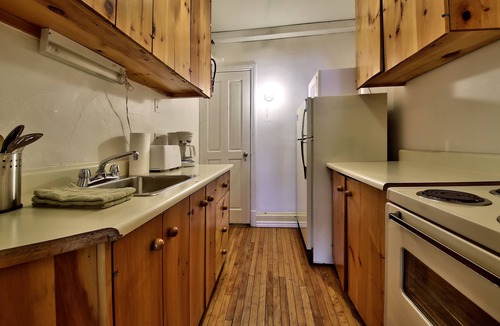 Haute-Ville Apartment | Wow! Apartment Suites Central to Walk and Enjoy Tourist Attractions
