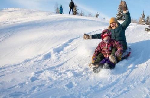 Yellowknife Apartment | Yellowknife Downtown 50a avenue Retreat