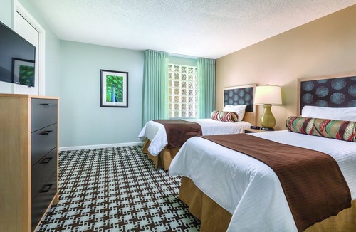 Inner Harbour Resort | Yes . A Canadian Dream !
