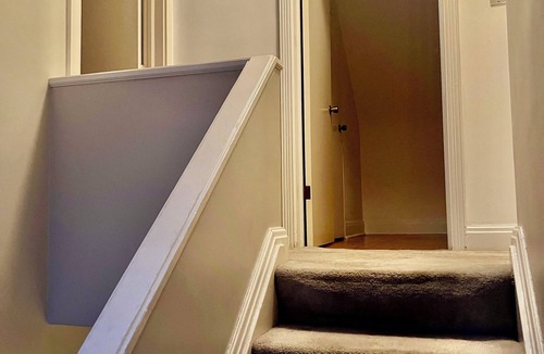Richmond Hill House | Your cozy home in Richmond Hill downtown!