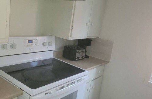 Cote-Des-Neiges—Notre-Dame-De-Grace Apartment | Your Montreal Home Base | 3 Bedrooms with parking