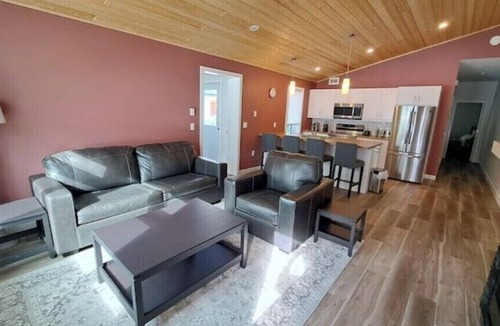Whitehorse House | Yukon Hot Springs Villa #35/pet friendly