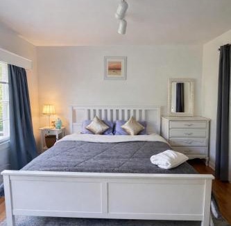 Kerrisdale House | YVR Gateway Homestay Vancouver