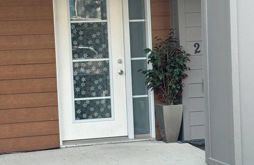 Fort Gary House | Zillion’s luxury 4 beds 3bathsfully furnished townhouse in South Pointe