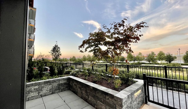 1 Bedroom condo opposite Tsawwassen Mall!!