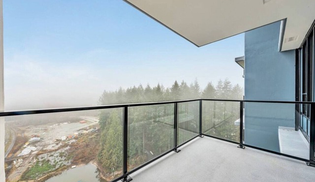 1601 · UBC 1BE+1BA Condo/Nature View